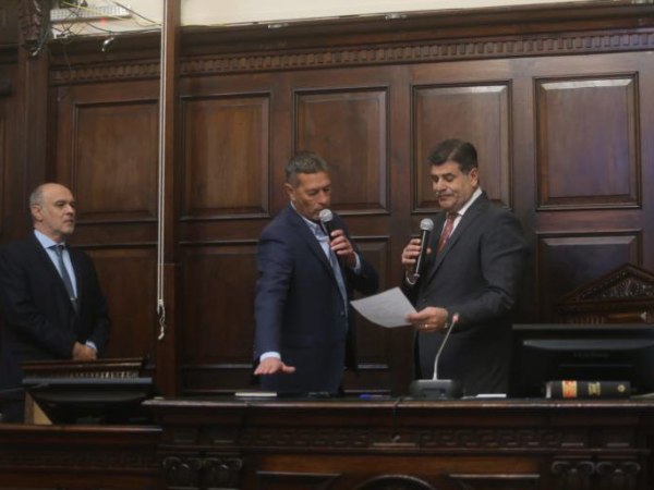 Alejandro Bermejo y German Vicchi juraron como autoridades de Cámara